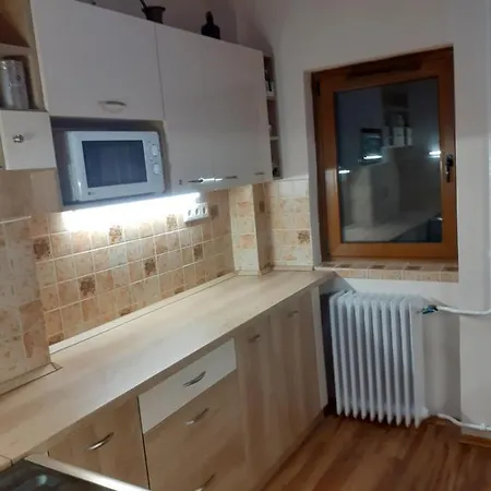 Adel Apartment *