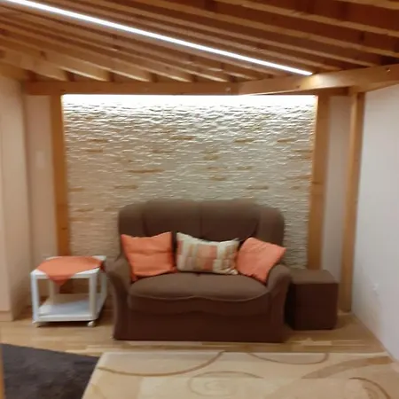 Adel Apartment