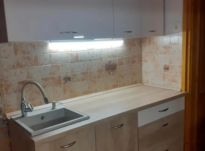 Adel 公寓 Kaposvár