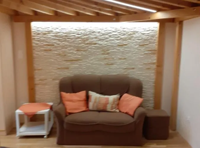 Adel Apartament